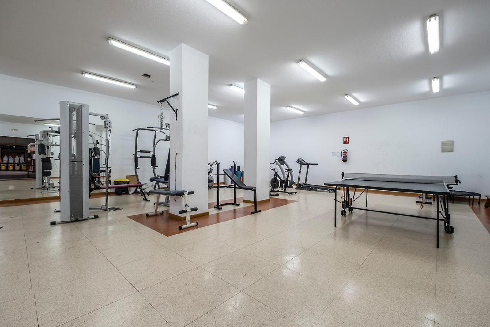 Apartamento Wanda Ifema Con Parking Y Piscina Madrid Dış mekan fotoğraf