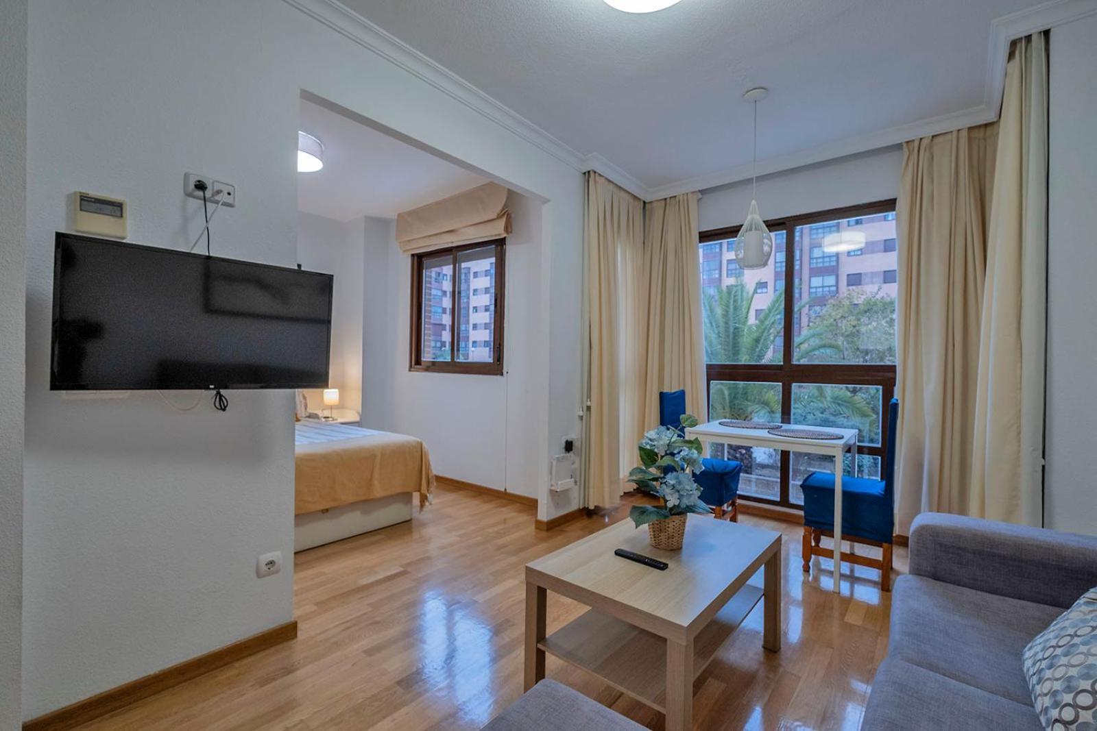 Apartamento Wanda Ifema Con Parking Y Piscina Madrid Dış mekan fotoğraf