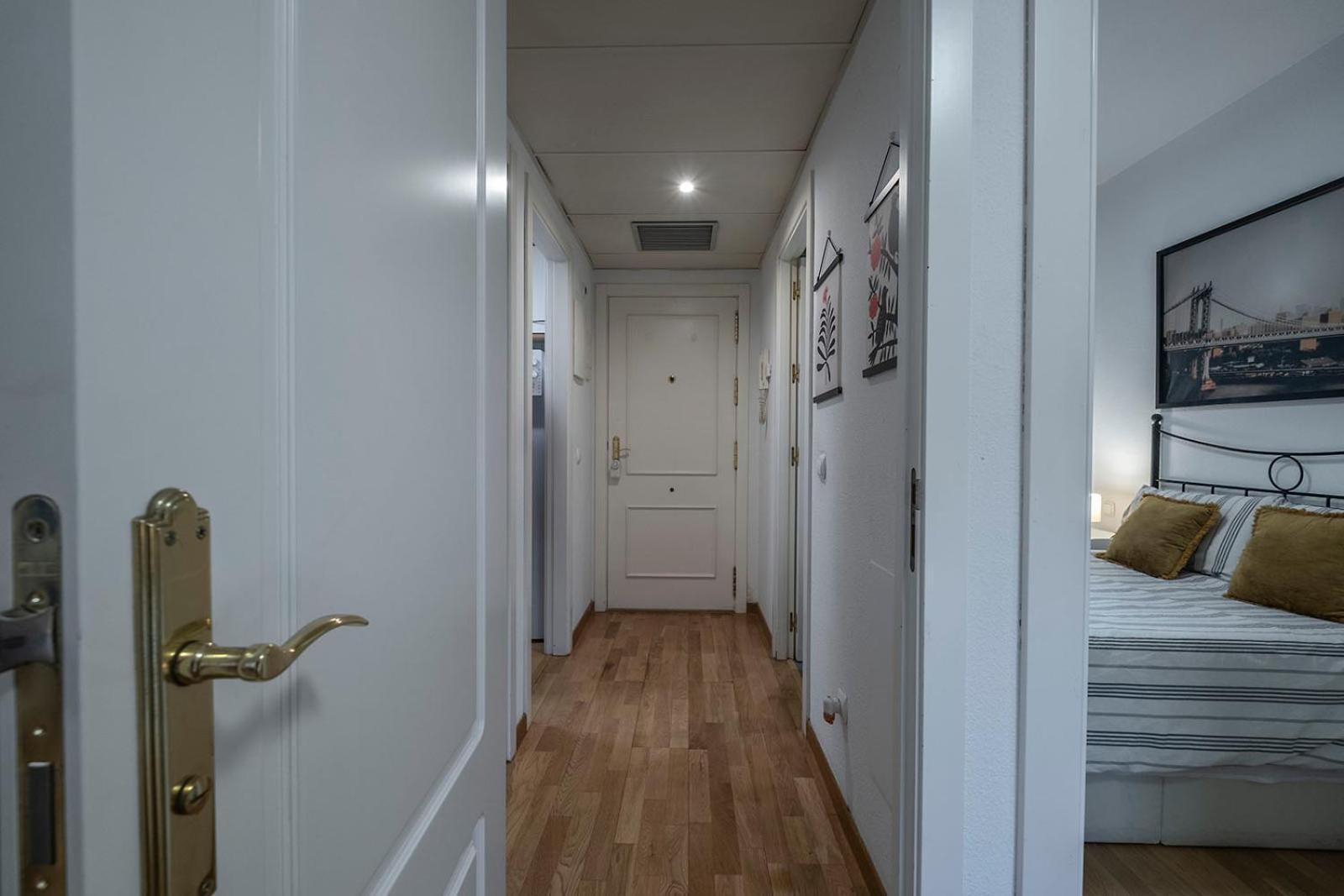 Apartamento Wanda Ifema Con Parking Y Piscina Madrid Dış mekan fotoğraf