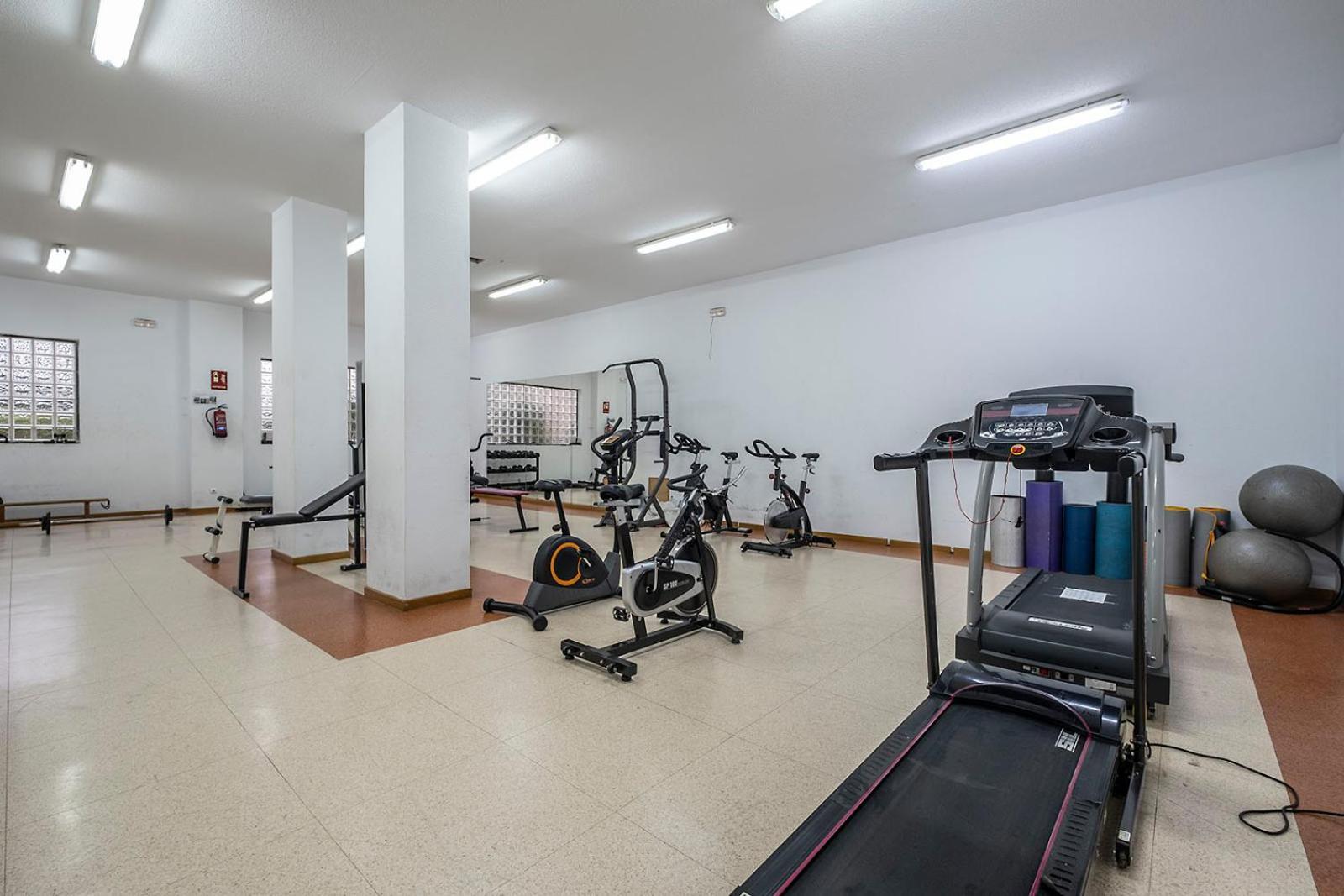 Apartamento Wanda Ifema Con Parking Y Piscina Madrid Dış mekan fotoğraf