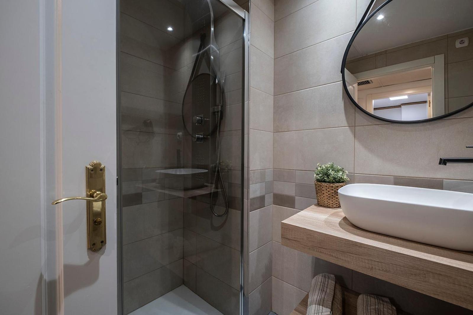Apartamento Wanda Ifema Con Parking Y Piscina Madrid Dış mekan fotoğraf
